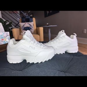 FILA Disruptor II all white sneaker